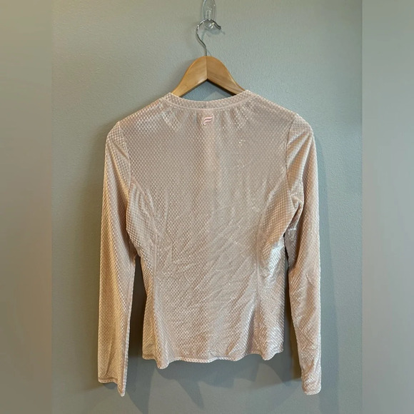 FABLETICS Long Sleeve Velour Athletic Top Light Pink Checker Print M NWT - Picture 2 of 9